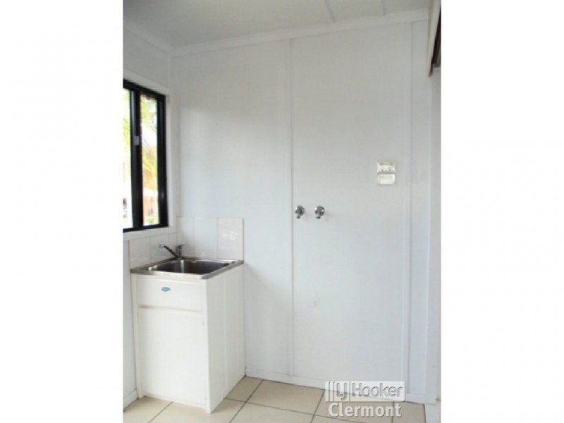 11 East Lane, Clermont QLD 4721