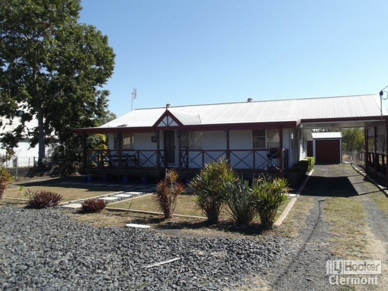 35 Langton Street, Capella QLD 4723