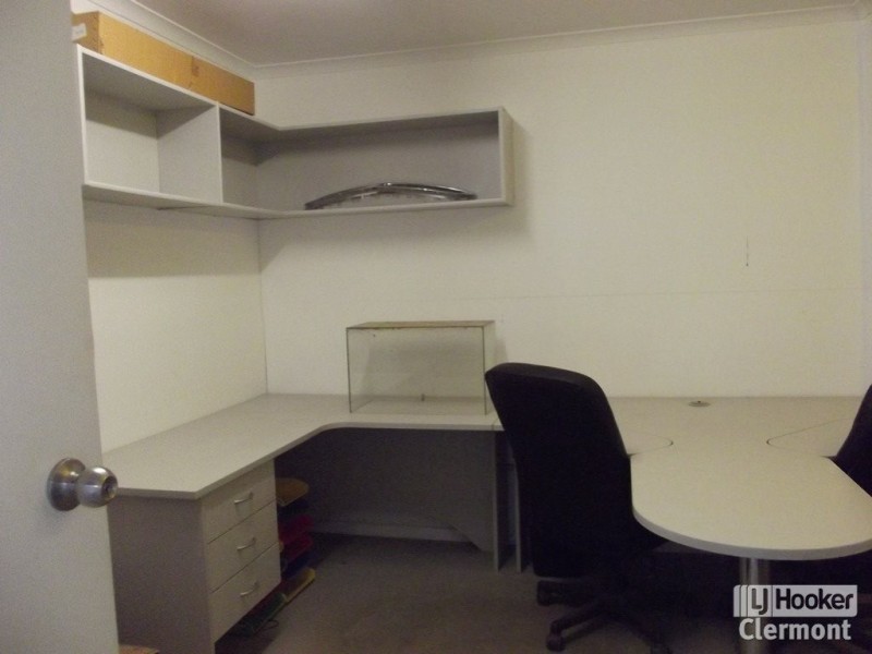 35 Langton Street, Capella QLD 4723