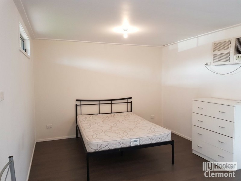 Unit 3/33 Tropic Street, Clermont QLD 4721