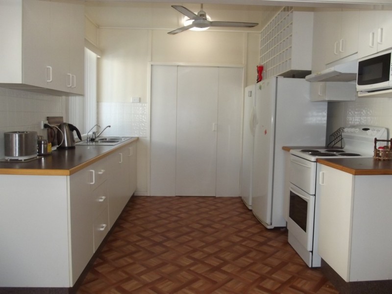 35 Langton Street, Capella QLD 4723