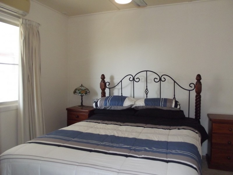 35 Langton Street, Capella QLD 4723