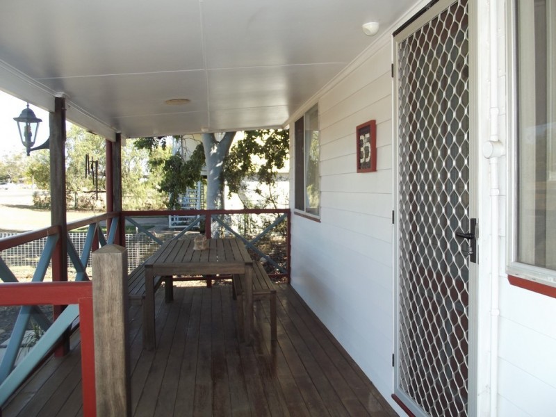 35 Langton Street, Capella QLD 4723