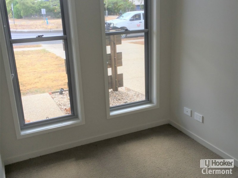 93 Burn Street, Capella QLD 4723