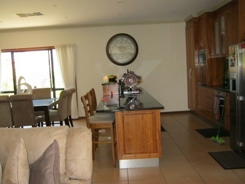 54 Capricorn Street, Clermont QLD 4721