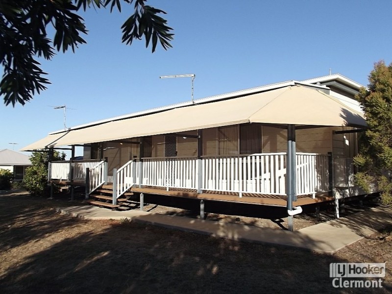 11 Burn Street, Capella QLD 4723