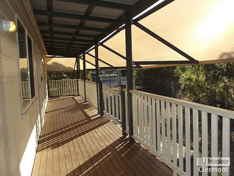 11 Burn Street, Capella QLD 4723