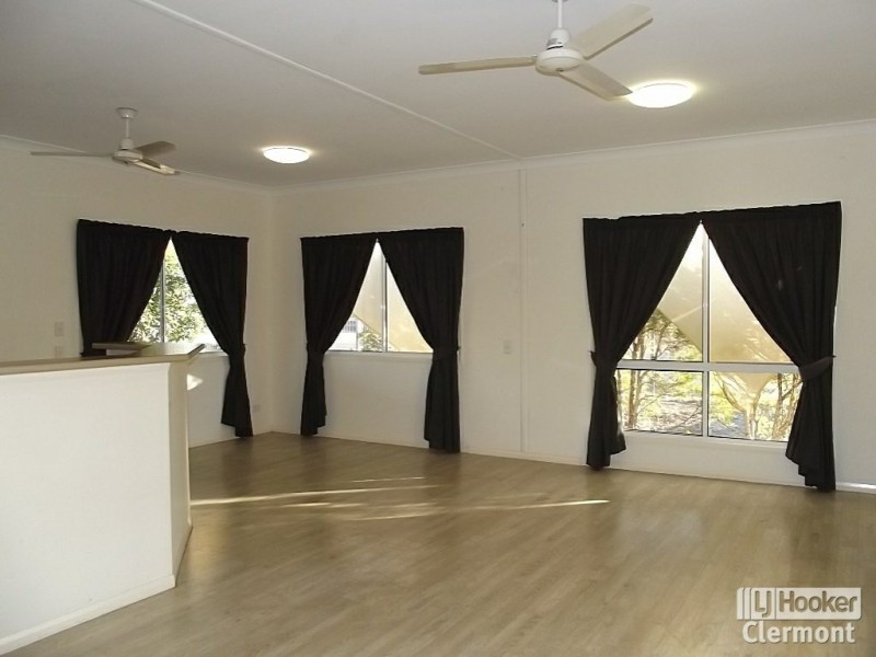 11 Burn Street, Capella QLD 4723