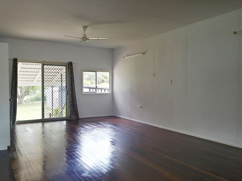 20 Kitchener Street, Clermont QLD 4721