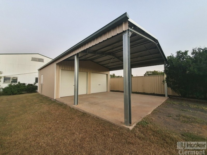 8A Playfair Street, Clermont QLD 4721
