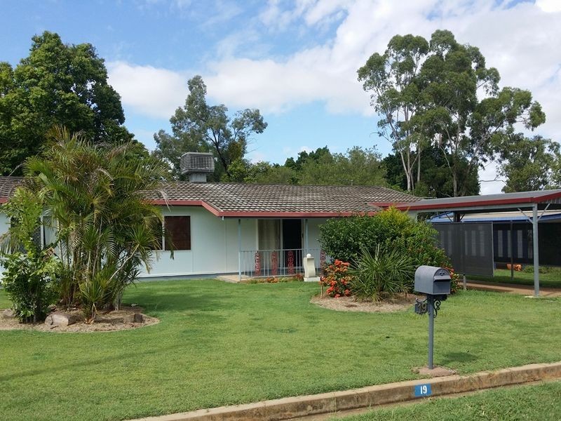 19 Monash Court, Clermont QLD 4721