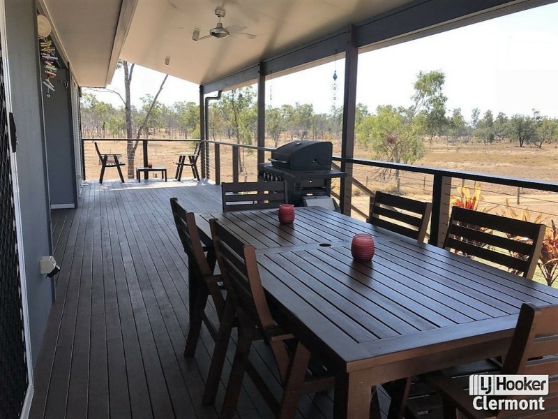 18 Nugget Lane, Clermont QLD 4721