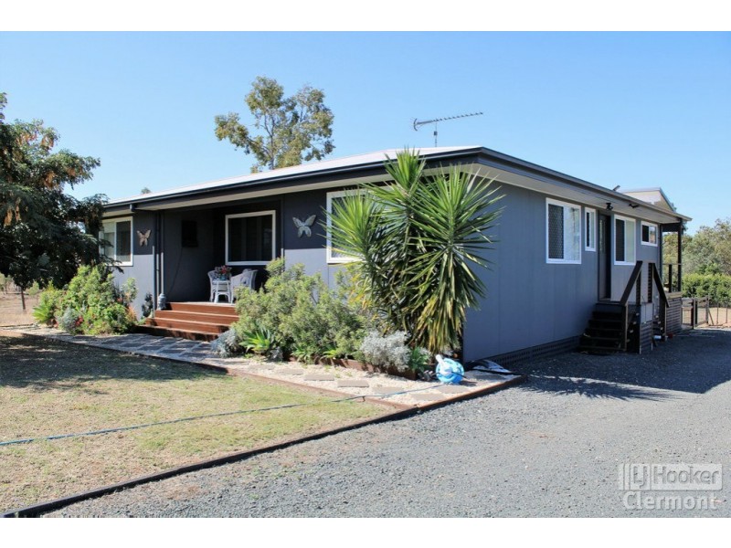 18 Nugget Lane, Clermont QLD 4721