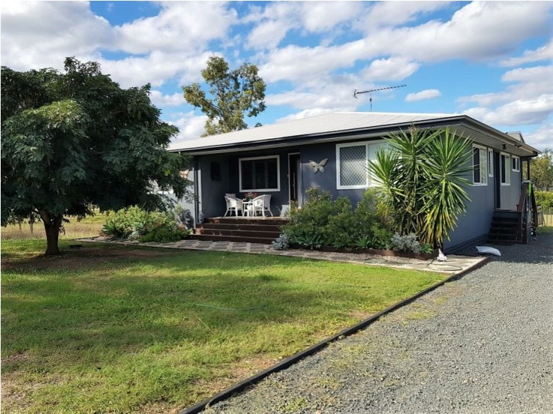 18 Nugget Lane, Clermont QLD 4721