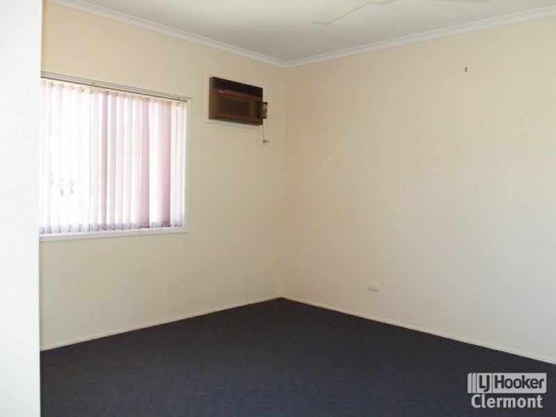 8 Samson Street, Clermont QLD 4721
