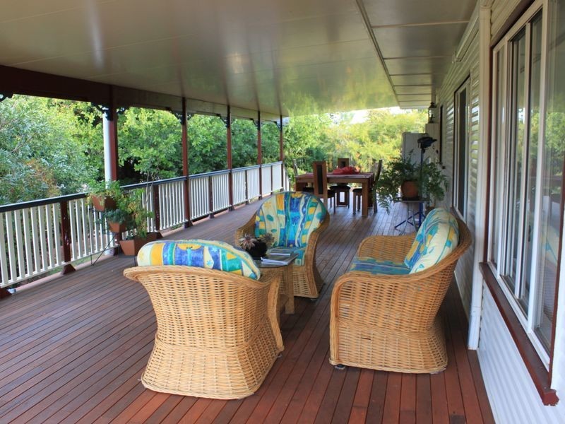 1 Sirius Street, Clermont QLD 4721