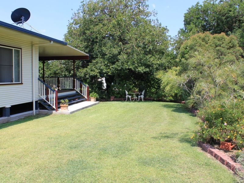 1 Sirius Street, Clermont QLD 4721