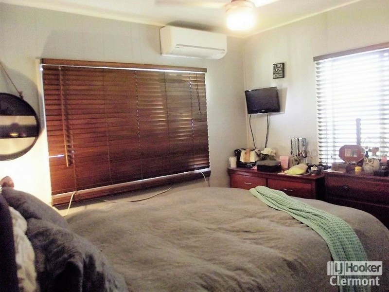 9 Karmoo Street, Clermont QLD 4721