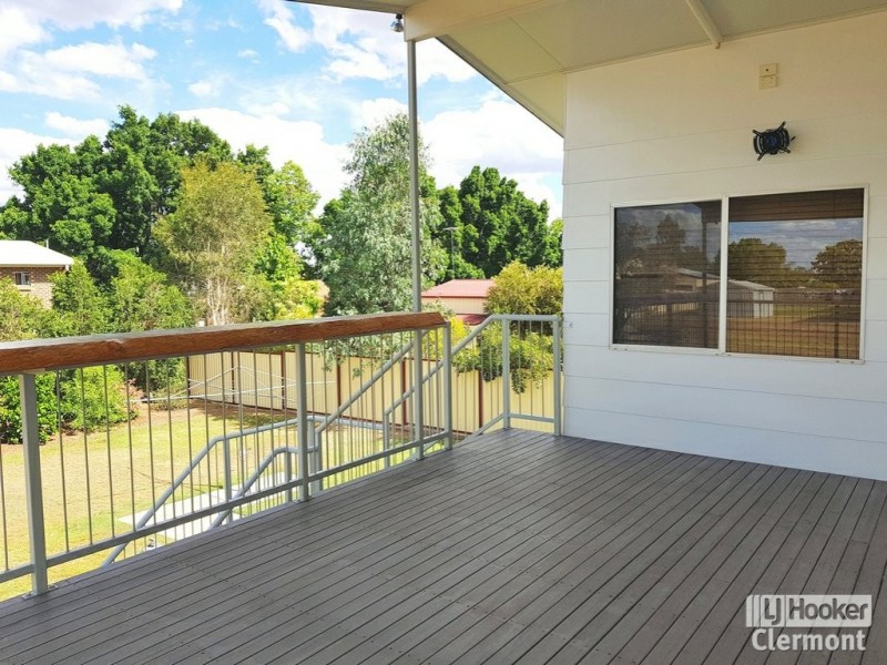 9 Karmoo Street, Clermont QLD 4721