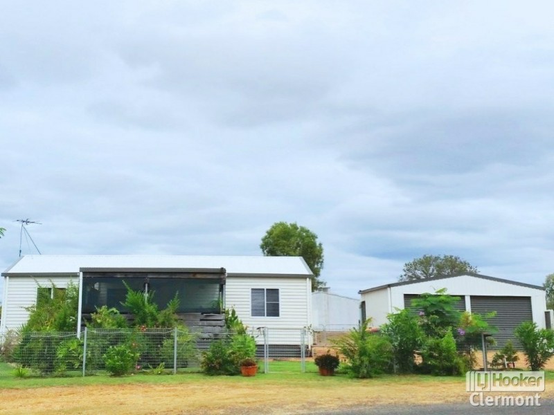 75 Melrose Drive, Clermont QLD 4721