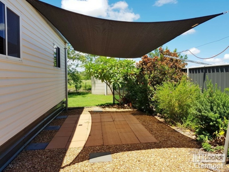 75 Melrose Drive, Clermont QLD 4721