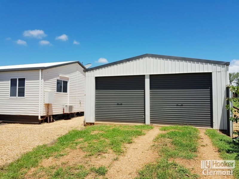 75 Melrose Drive, Clermont QLD 4721