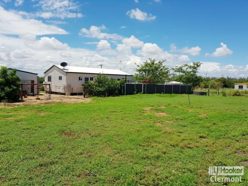 75 Melrose Drive, Clermont QLD 4721