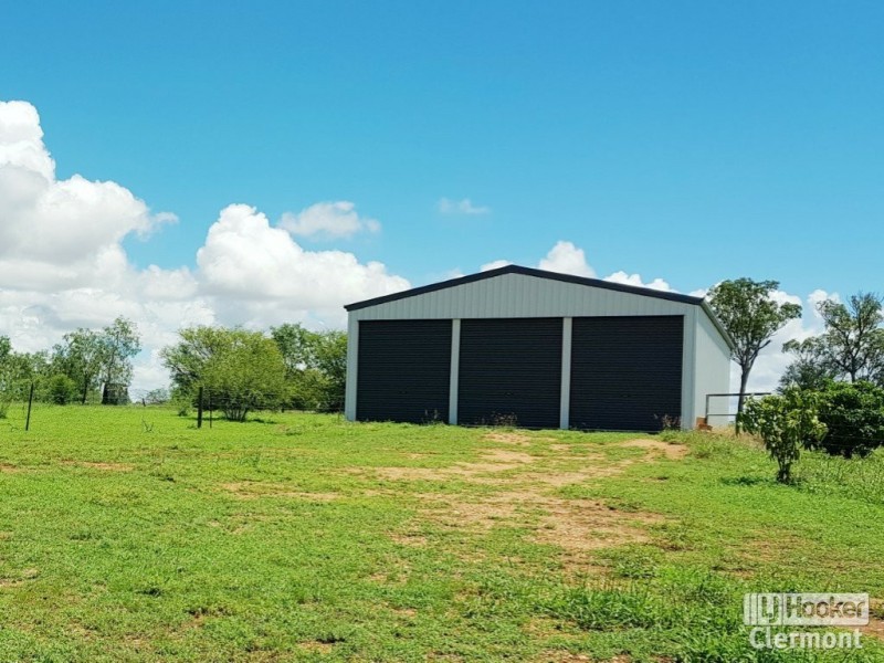 75 Melrose Drive, Clermont QLD 4721