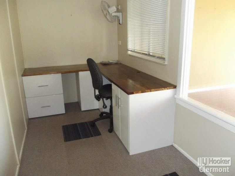 28 Douglass Street, Clermont QLD 4721