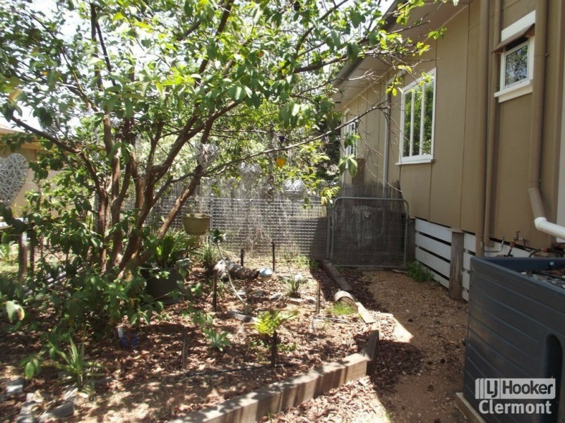 28 Douglass Street, Clermont QLD 4721