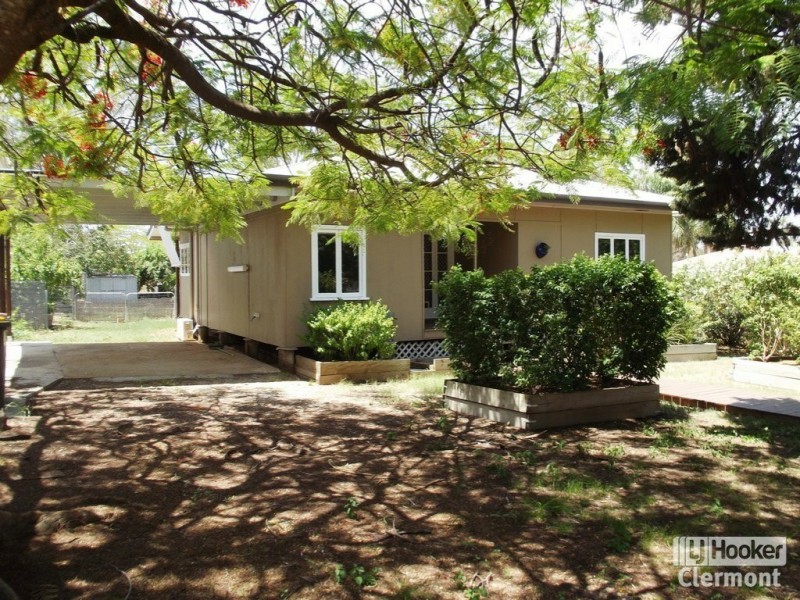 28 Douglass Street, Clermont QLD 4721