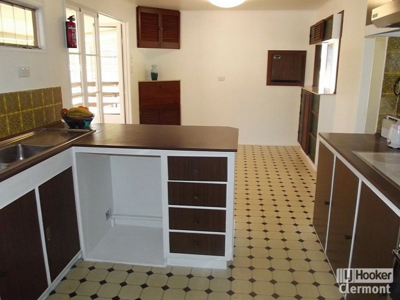22 Box Street, Clermont QLD 4721