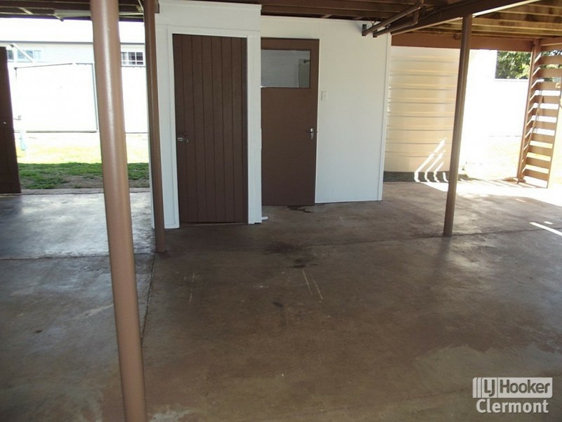 22 Box Street, Clermont QLD 4721