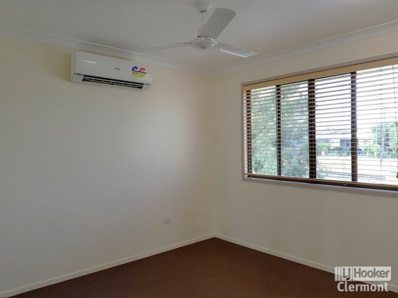 8A Playfair Street, Clermont QLD 4721