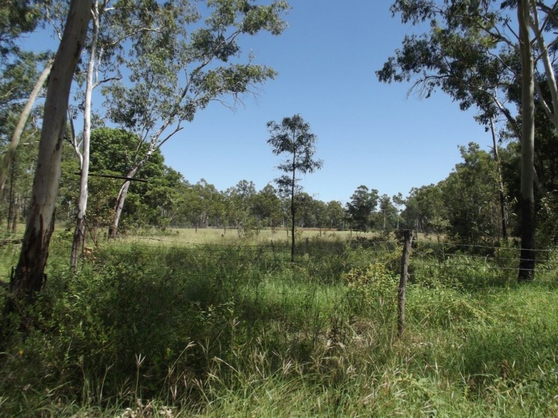 63 Bathampton Lane, Clermont QLD 4721