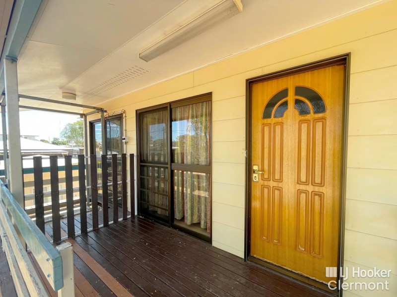 24 Douglass Street, Clermont QLD 4721