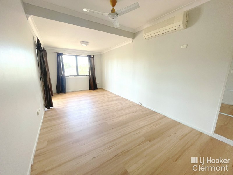 24 Douglass Street, Clermont QLD 4721