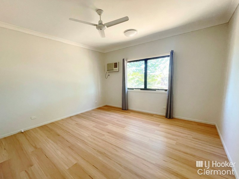 24 Douglass Street, Clermont QLD 4721