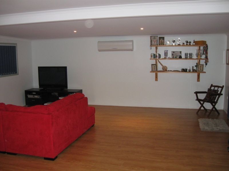 53 Box Street, Clermont QLD 4721