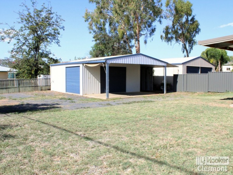 36 Lavarack Street, Clermont QLD 4721