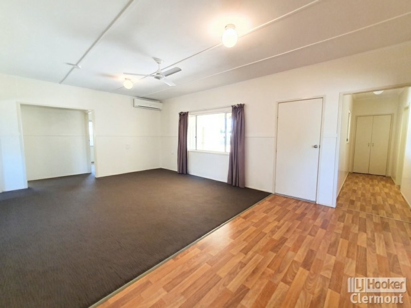 6 Daintree Street, Clermont QLD 4721