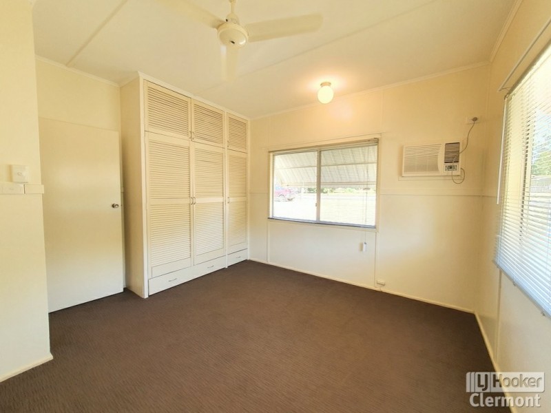 6 Daintree Street, Clermont QLD 4721