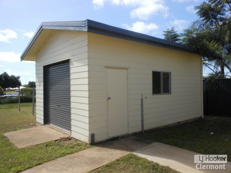 6 Daintree Street, Clermont QLD 4721