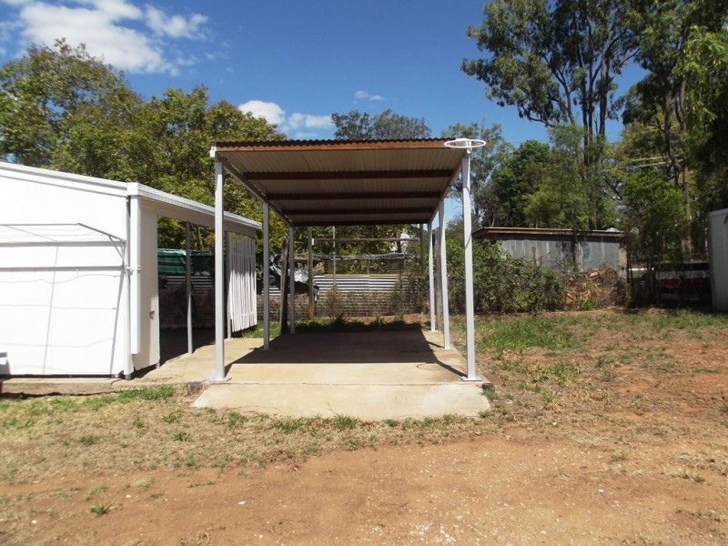 19 Kitchener Street, Clermont QLD 4721