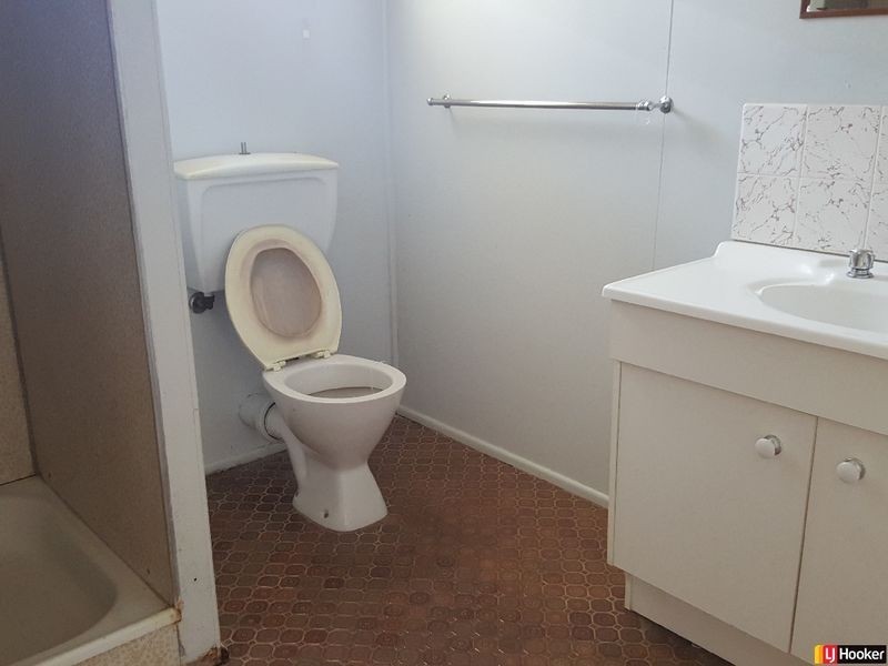 Unit 1 & 2/25 Douglass Street, Clermont QLD 4721