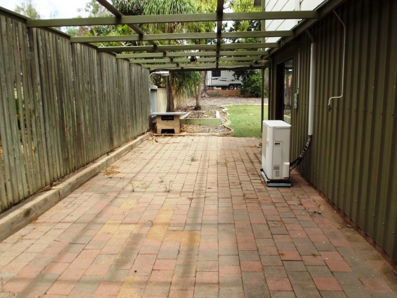 51 Carina Crescent, Clermont QLD 4721