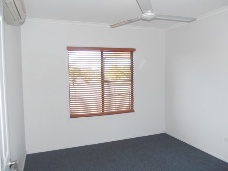69 Melrose Drive, Clermont QLD 4721