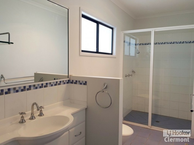 69 Melrose Drive, Clermont QLD 4721