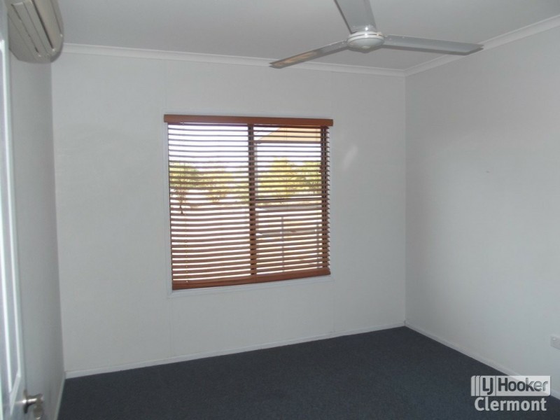 69 Melrose Drive, Clermont QLD 4721