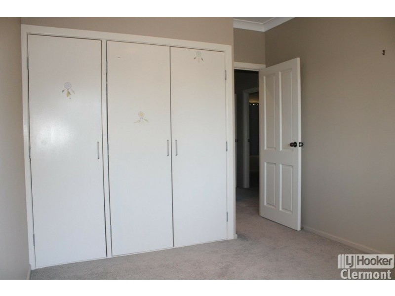 15 Athol Court, Clermont QLD 4721